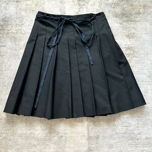 Club Monaco pleated midi skirt